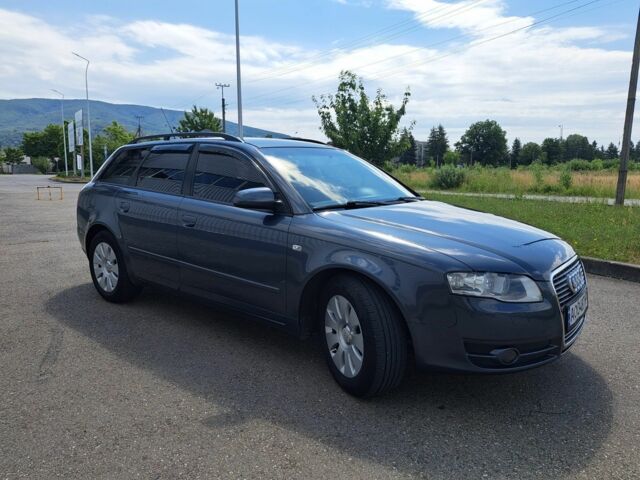 Серый Ауди А4, объемом двигателя 2 л и пробегом 280 тыс. км за 5200 $, фото 4 на Automoto.ua