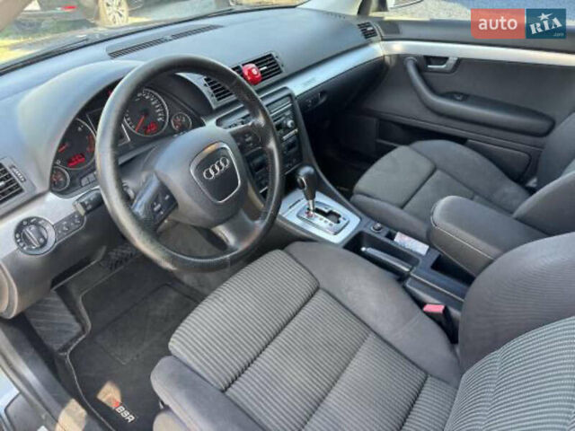 Ауді А4 2006 у Рівному на Automoto.ua Сірий Ауді А4, об'ємом двигуна 1.98 л та пробігом 282 тис. км за 6097 $, фото 9 на Automoto.ua