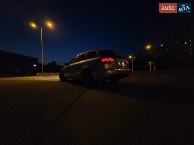 Сірий Ауді А4, об'ємом двигуна 1.6 л та пробігом 182 тис. км за 8000 $, фото 1 на Automoto.ua