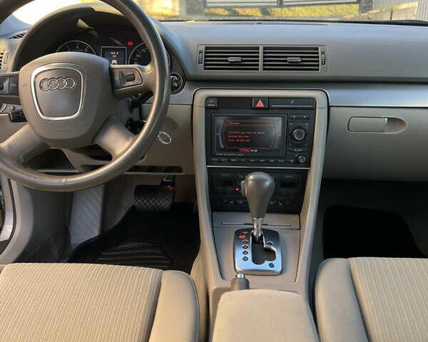 Серый Ауди А4, объемом двигателя 1.98 л и пробегом 187 тыс. км за 6600 $, фото 9 на Automoto.ua