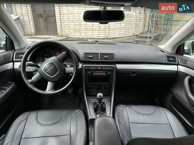 Серый Ауди А4, объемом двигателя 2 л и пробегом 310 тыс. км за 7800 $, фото 8 на Automoto.ua