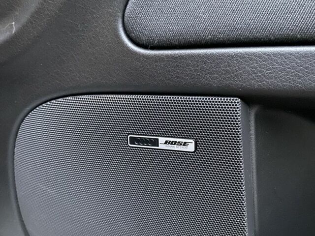 Серый Ауди А4, объемом двигателя 2.7 л и пробегом 258 тыс. км за 7500 $, фото 4 на Automoto.ua