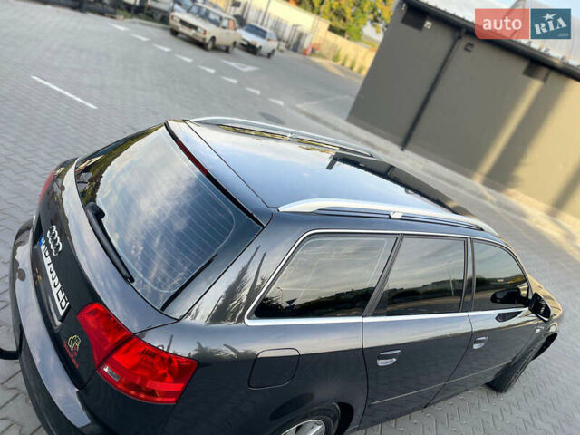 Серый Ауди А4, объемом двигателя 2 л и пробегом 250 тыс. км за 6700 $, фото 3 на Automoto.ua
