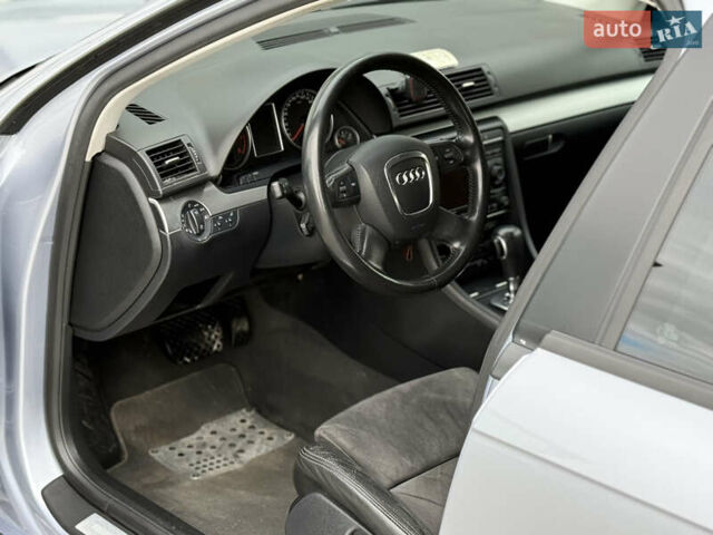 Серый Ауди А4, объемом двигателя 2 л и пробегом 320 тыс. км за 6500 $, фото 8 на Automoto.ua