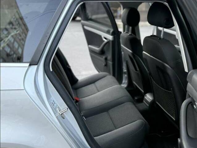 Серый Ауди А4, объемом двигателя 0 л и пробегом 205 тыс. км за 6999 $, фото 31 на Automoto.ua