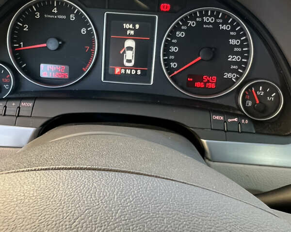 Серый Ауди А4, объемом двигателя 1.98 л и пробегом 187 тыс. км за 6600 $, фото 10 на Automoto.ua