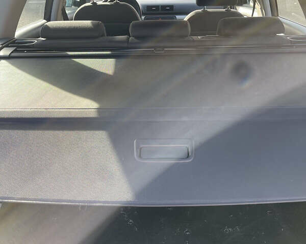 Ауді А4 2006 у Києві на Automoto.ua Сірий Ауді А4, об'ємом двигуна 1.8 л та пробігом 194 тис. км за 7800 $, фото 11 на Automoto.ua