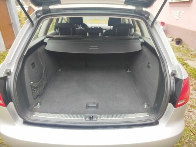 Сірий Ауді А4, об'ємом двигуна 1.9 л та пробігом 267 тис. км за 6600 $, фото 17 на Automoto.ua