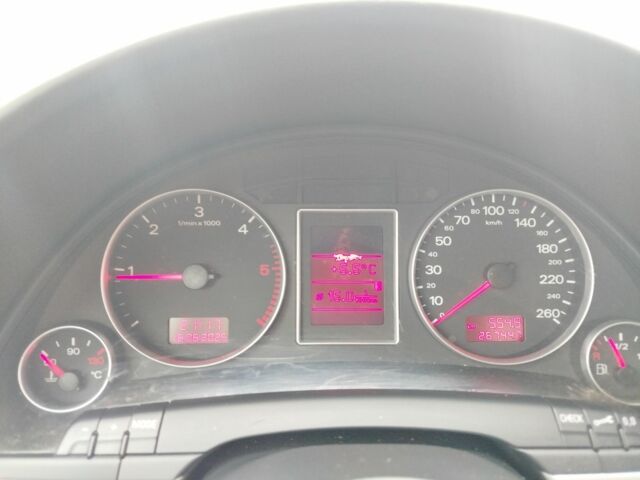 Сірий Ауді А4, об'ємом двигуна 1.9 л та пробігом 267 тис. км за 6600 $, фото 13 на Automoto.ua