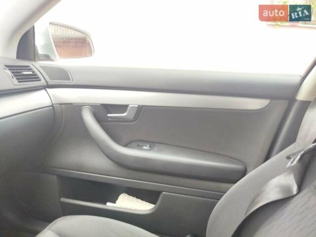 Сірий Ауді А4, об'ємом двигуна 1.9 л та пробігом 267 тис. км за 6600 $, фото 15 на Automoto.ua