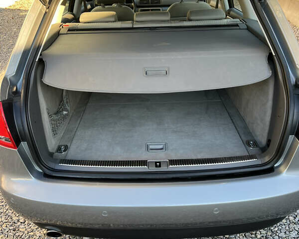 Серый Ауди А4, объемом двигателя 1.98 л и пробегом 187 тыс. км за 6600 $, фото 12 на Automoto.ua