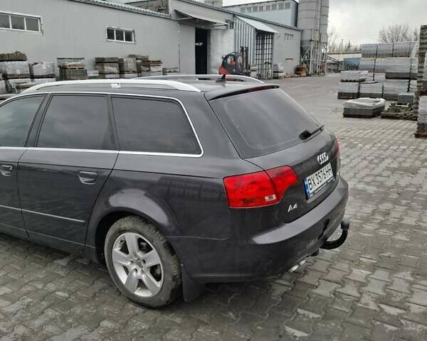 Серый Ауди А4, объемом двигателя 2 л и пробегом 313 тыс. км за 6700 $, фото 2 на Automoto.ua