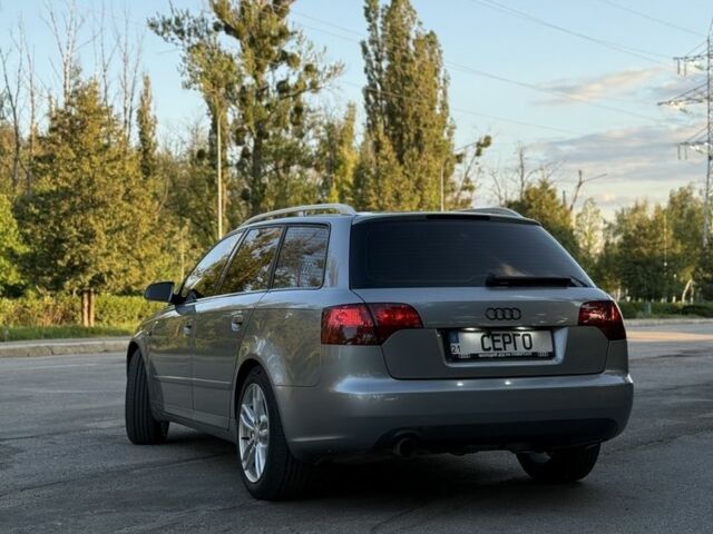 Серый Ауди А4, объемом двигателя 2 л и пробегом 240 тыс. км за 7500 $, фото 5 на Automoto.ua