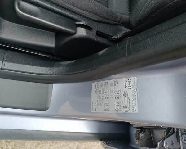 Серый Ауди А4, объемом двигателя 1.6 л и пробегом 212 тыс. км за 5500 $, фото 28 на Automoto.ua