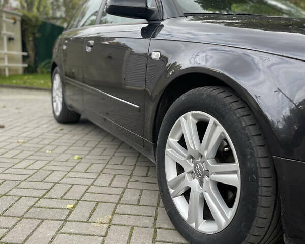Ауді А4 2006 у Хмельницькому на Automoto.ua Сірий Ауді А4, об'ємом двигуна 2 л та пробігом 221 тис. км за 6699 $, фото 7 на Automoto.ua