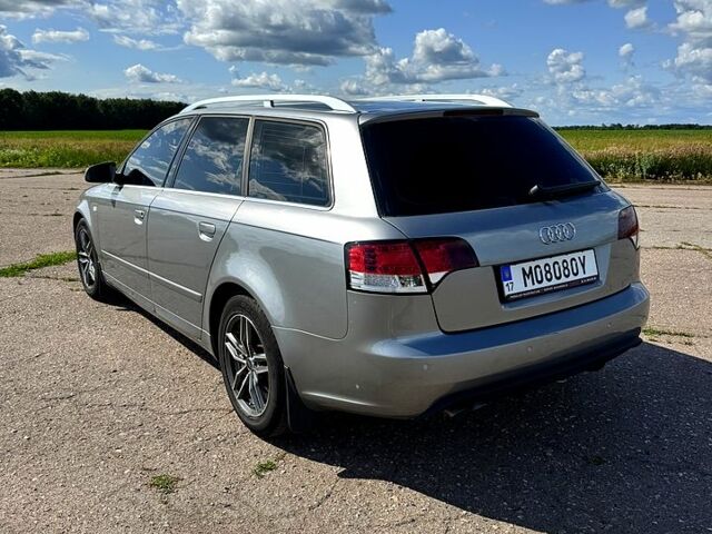 Серый Ауди А4, объемом двигателя 2 л и пробегом 299 тыс. км за 6750 $, фото 2 на Automoto.ua