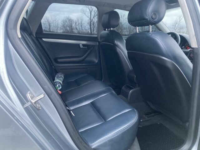 Серый Ауди А4, объемом двигателя 2 л и пробегом 320 тыс. км за 6499 $, фото 15 на Automoto.ua