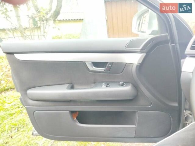 Сірий Ауді А4, об'ємом двигуна 1.9 л та пробігом 267 тис. км за 6600 $, фото 14 на Automoto.ua