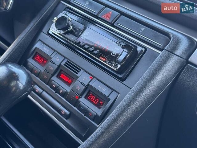 Серый Ауди А4, объемом двигателя 2 л и пробегом 358 тыс. км за 6200 $, фото 51 на Automoto.ua