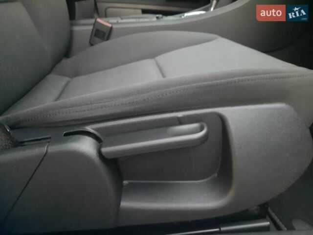 Серый Ауди А4, объемом двигателя 2 л и пробегом 229 тыс. км за 7990 $, фото 99 на Automoto.ua