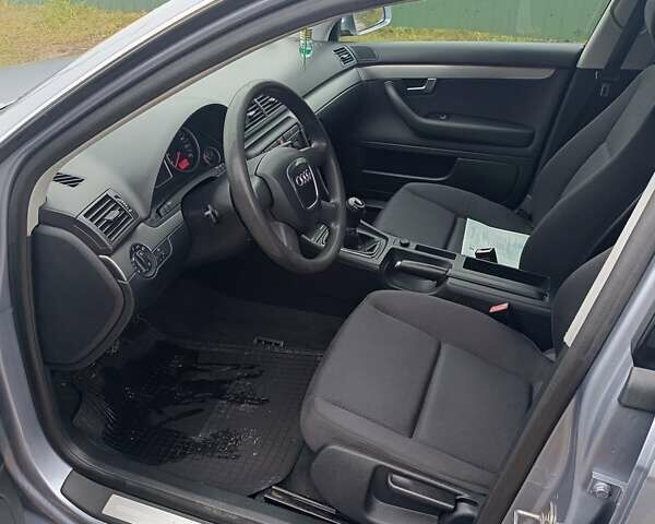 Серый Ауди А4, объемом двигателя 1.6 л и пробегом 212 тыс. км за 5500 $, фото 26 на Automoto.ua