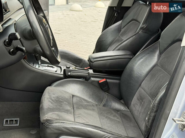 Серый Ауди А4, объемом двигателя 2 л и пробегом 320 тыс. км за 6500 $, фото 10 на Automoto.ua