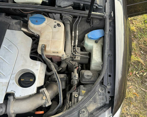 Серый Ауди А4, объемом двигателя 2.7 л и пробегом 287 тыс. км за 7000 $, фото 2 на Automoto.ua