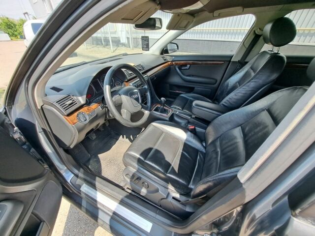 Серый Ауди А4, объемом двигателя 2 л и пробегом 280 тыс. км за 5200 $, фото 11 на Automoto.ua