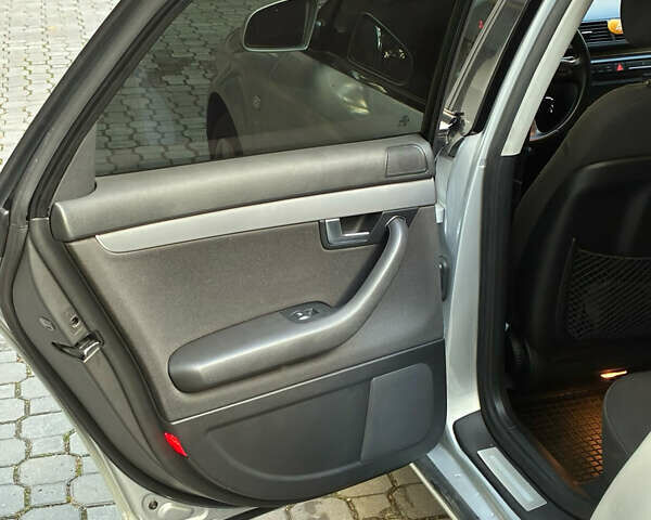 Серый Ауди А4, объемом двигателя 1.8 л и пробегом 270 тыс. км за 6000 $, фото 28 на Automoto.ua