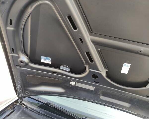 Серый Ауди А4, объемом двигателя 1.6 л и пробегом 186 тыс. км за 8200 $, фото 25 на Automoto.ua