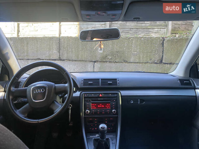 Сірий Ауді А4, об'ємом двигуна 1.97 л та пробігом 301 тис. км за 6599 $, фото 8 на Automoto.ua