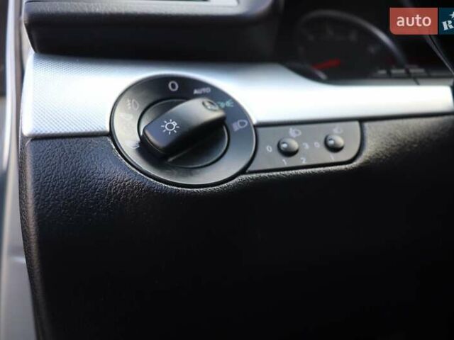 Ауди А4 2007 в Стрые на Automoto.ua Серый Ауди А4, объемом двигателя 1.8 л и пробегом 308 тыс. км за 6700 $, фото 26 на Automoto.ua