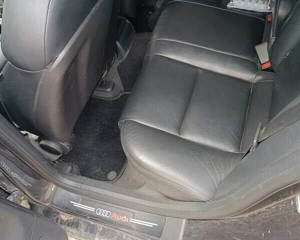 Сірий Ауді А4, об'ємом двигуна 1.98 л та пробігом 237 тис. км за 7500 $, фото 2 на Automoto.ua