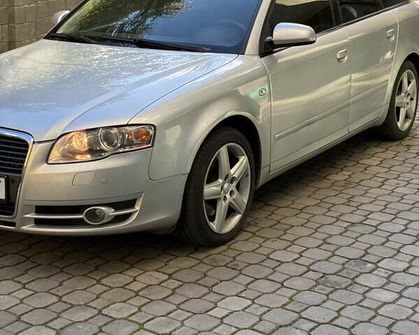 Серый Ауди А4, объемом двигателя 1.8 л и пробегом 270 тыс. км за 6000 $, фото 3 на Automoto.ua