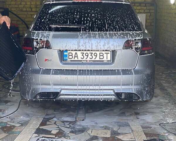 Ауди А4 2007 в Кременчуге на Automoto.ua Серый Ауди А4, объемом двигателя 1.97 л и пробегом 290 тыс. км за 8500 $, фото 2 на Automoto.ua