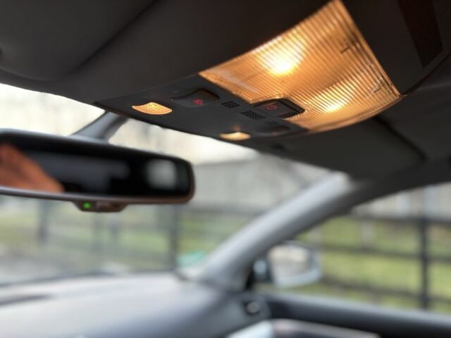 Серый Ауди А4, объемом двигателя 2.5 л и пробегом 337 тыс. км за 2499 $, фото 16 на Automoto.ua