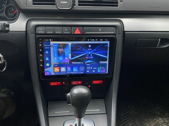 Сірий Ауді А4, об'ємом двигуна 1.8 л та пробігом 204 тис. км за 7800 $, фото 17 на Automoto.ua