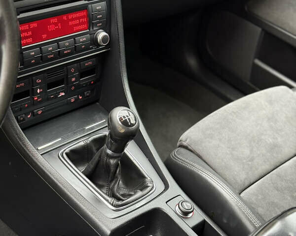 Серый Ауди А4, объемом двигателя 2 л и пробегом 365 тыс. км за 6850 $, фото 19 на Automoto.ua