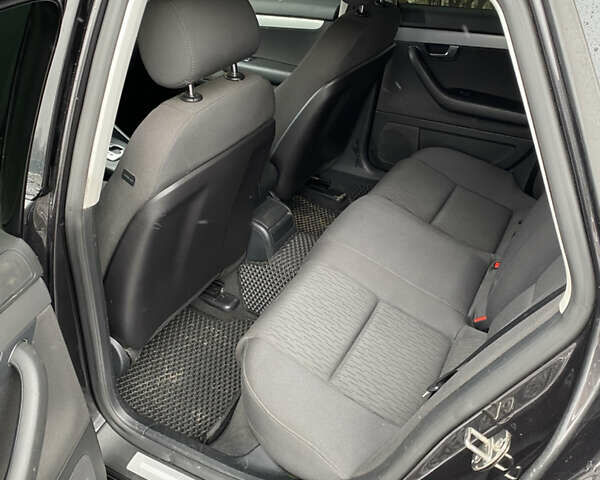 Серый Ауди А4, объемом двигателя 1.8 л и пробегом 204 тыс. км за 7800 $, фото 11 на Automoto.ua