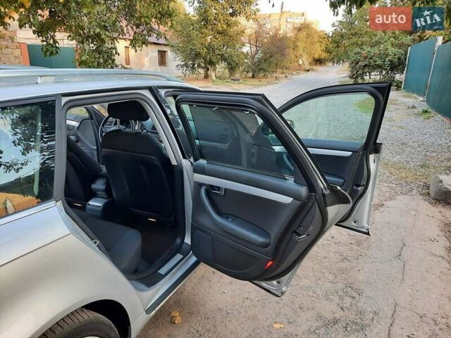 Сірий Ауді А4, об'ємом двигуна 1.6 л та пробігом 247 тис. км за 7750 $, фото 89 на Automoto.ua