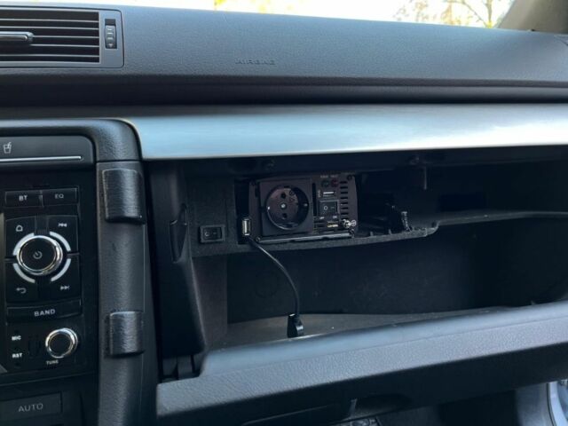 Сірий Ауді А4, об'ємом двигуна 2 л та пробігом 224 тис. км за 2600 $, фото 13 на Automoto.ua