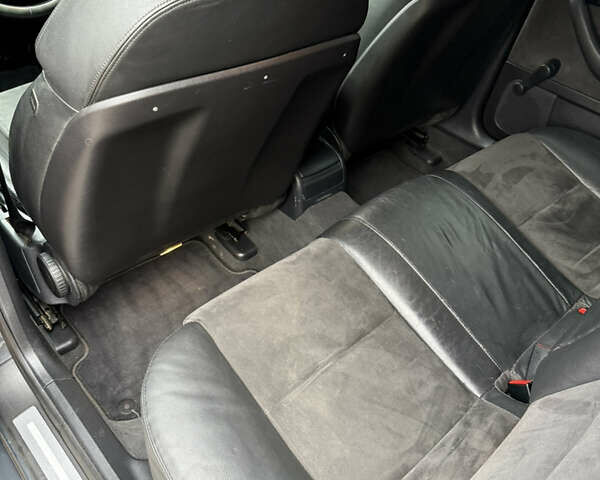 Серый Ауди А4, объемом двигателя 2 л и пробегом 365 тыс. км за 6850 $, фото 23 на Automoto.ua