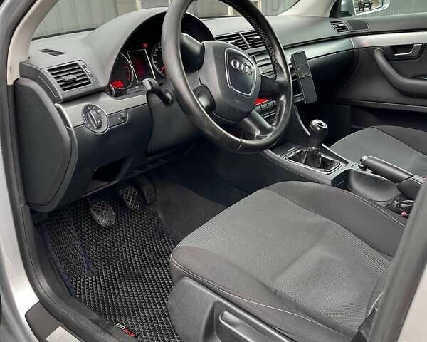 Сірий Ауді А4, об'ємом двигуна 1.97 л та пробігом 299 тис. км за 6300 $, фото 14 на Automoto.ua