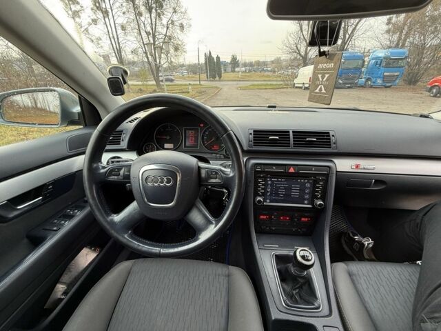 Серый Ауди А4, объемом двигателя 2 л и пробегом 285 тыс. км за 7200 $, фото 10 на Automoto.ua