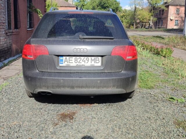 Серый Ауди А4, объемом двигателя 2 л и пробегом 330 тыс. км за 5300 $, фото 2 на Automoto.ua