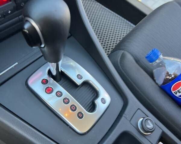 Серый Ауди А4, объемом двигателя 2 л и пробегом 185 тыс. км за 8650 $, фото 8 на Automoto.ua