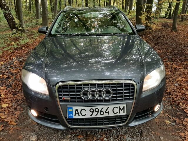 Серый Ауди А4, объемом двигателя 2 л и пробегом 357 тыс. км за 3750 $, фото 1 на Automoto.ua