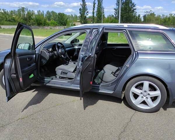 Серый Ауди А4, объемом двигателя 1.6 л и пробегом 186 тыс. км за 8200 $, фото 9 на Automoto.ua