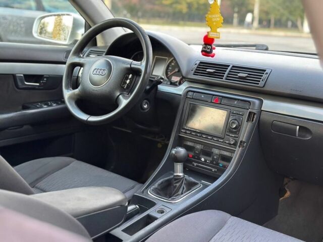 Ауді А4 2007 у Харкові на Automoto.ua Сірий Ауді А4, об'ємом двигуна 2 л та пробігом 356 тис. км за 3300 $, фото 5 на Automoto.ua