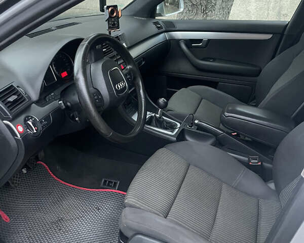 Серый Ауди А4, объемом двигателя 2 л и пробегом 400 тыс. км за 3200 $, фото 6 на Automoto.ua